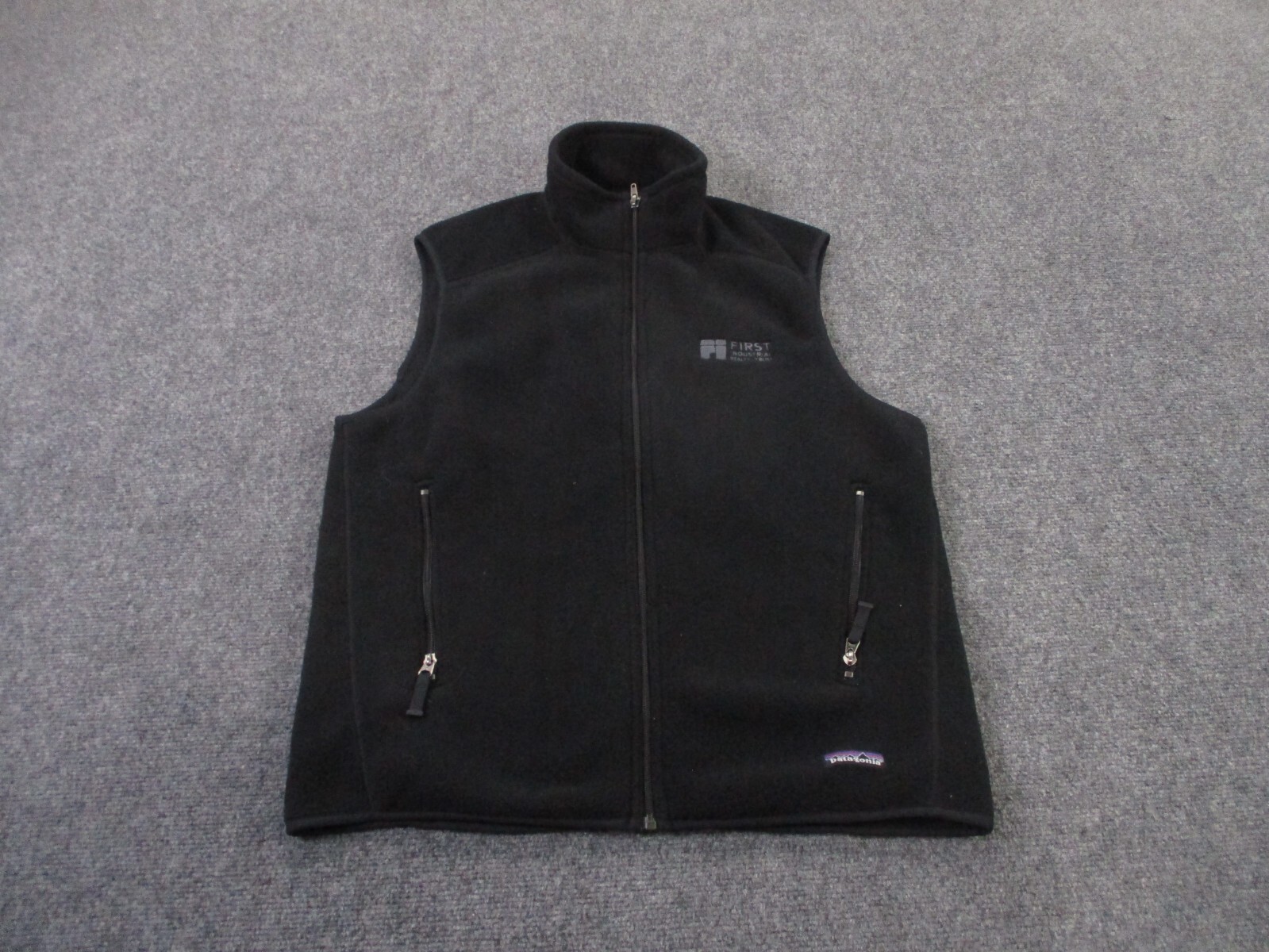 Patagonia Vest Jacket Men M Black Synchilla Fleece Hiking Outdoor Camping Casual