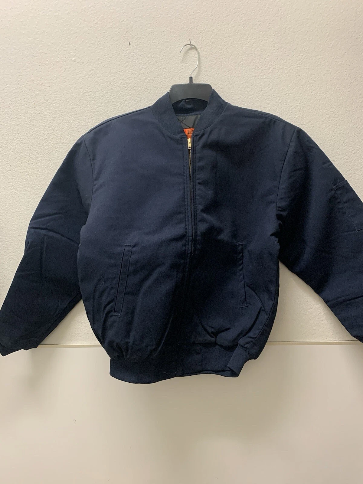 NEW ,MEDIUM.Work Team Jacket NAVY BLUE insulated.