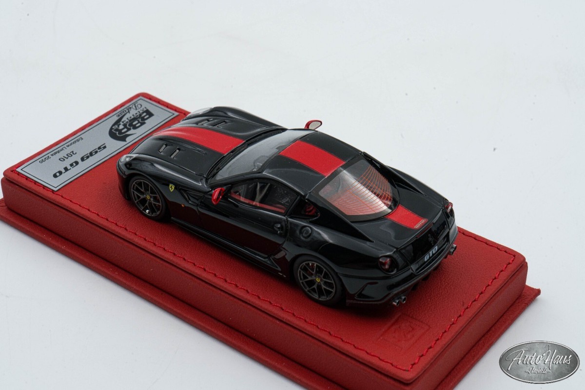 フェラーリ 599 GTO 2010 ミニカー Bburago 1:24 Ferrari 599 GTO year 2010 black / red CK75602