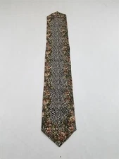 Vintage Traditional Woven Zebra and Floral Pattern Table Runner 70x11 inches