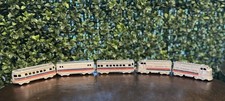 Rare Vintage MIDGETOY Metal Diecast Diesel 5-Piece Passenger Train TootsieToy
