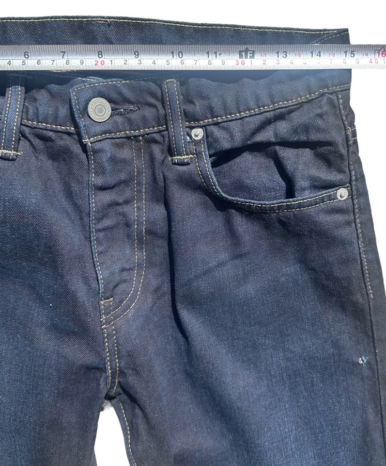 Levi’s 520 Jeans W28 L27 Dark Blue Denim Straight Leg Red Tab - Image 4 of 4