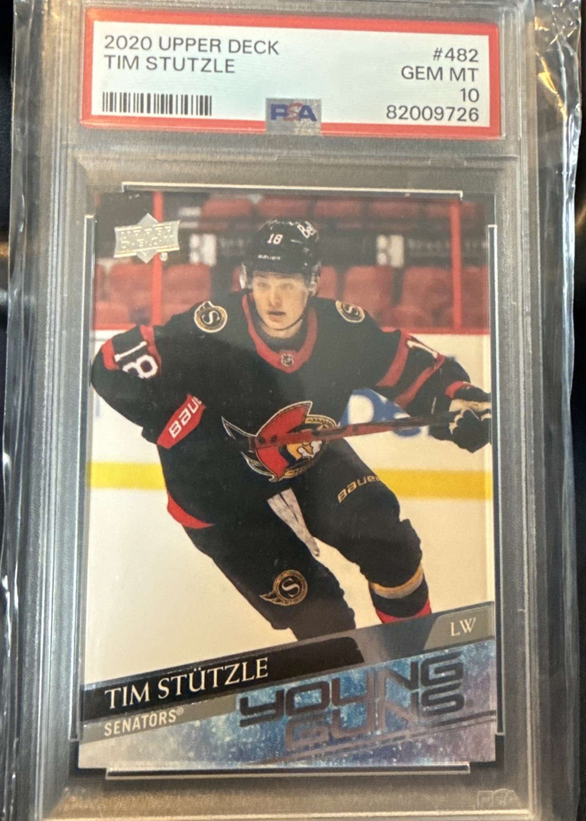 2020-21  UPPER DECK 482 TIM STUTZLE YG RC PSA 10