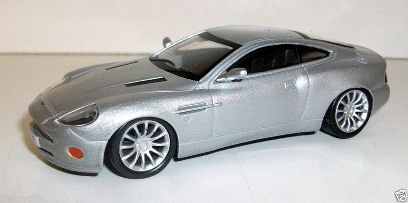 Aston Martin DB9 2004 – Modèle Réduit Altaya 1/43 – Bleu – Collection Neuve