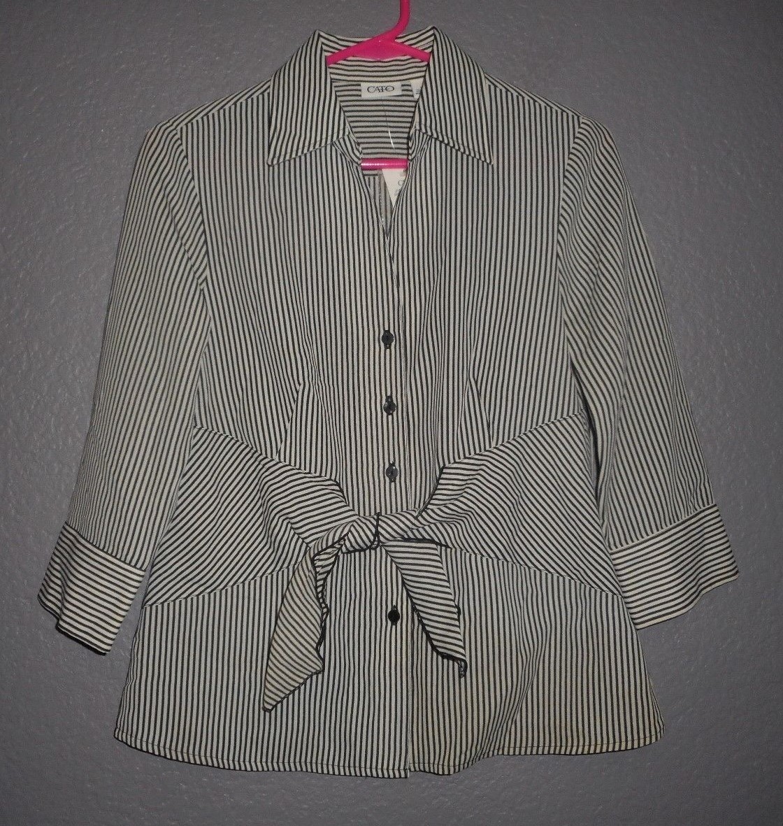 Cato Women's J/M Sportswear Size Small S TOP Shirt Button Front NWT