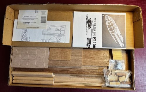 Dumas Pt 109 RC Model Boat Kit #1201 Vintage US Navy Ship Open Box - Picture 5 of 10