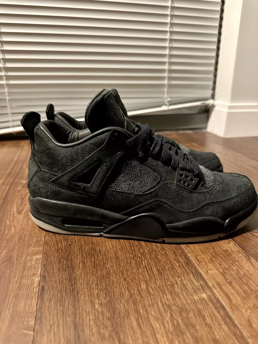 Jordan kaws black top