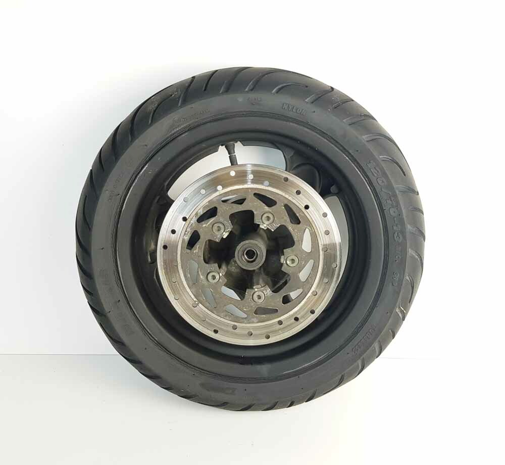 Foto 2 di 9