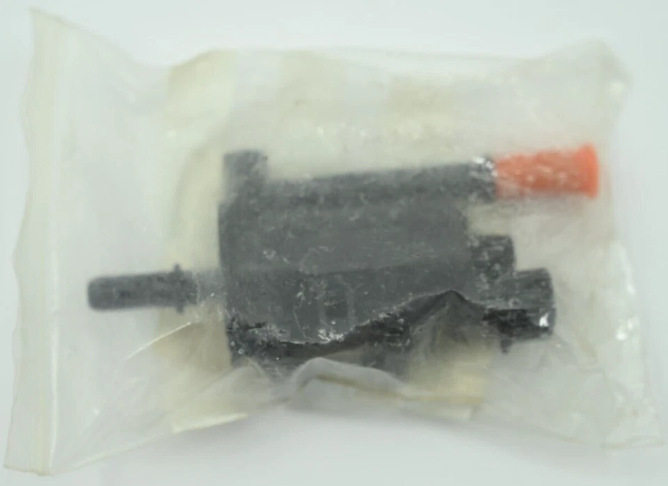 Genuine OEM Lotus Esprit Solenoid Purge Control Valve P/N A082L6225F - Image 2 of 2