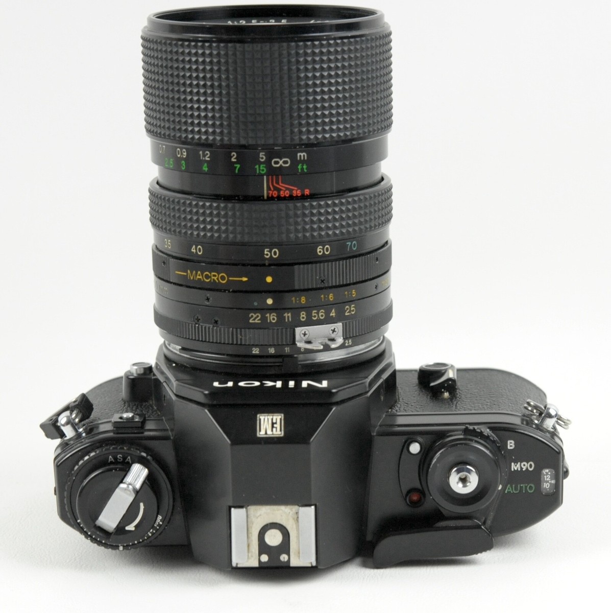 Nikon EM 35mm Film Camera w/ 35-70mm Macro Zoom lens - Japan | eBay