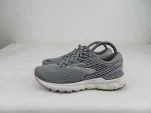 brooks adrenaline gts 19 women's size 9.5