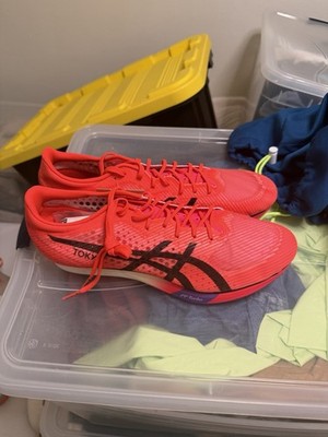 ASICS Metaspeed MD Men s Size 12 Red Track Spikes