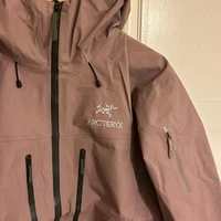 Arc’teryx Alpha SV Ski Rain Jacket Dark Pink Waterproof GoreTex Mens Size Medium