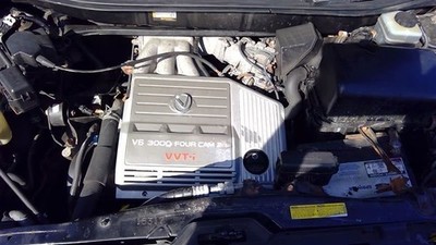 Power Steering Pump Fits 99-03 LEXUS RX300 5887535