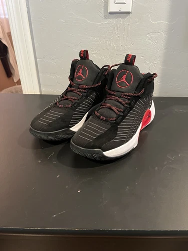 Size 11 - Jordan Jumpman 2021 Bred