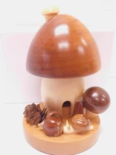 Erzgebirge Seiffen Wood Mushroom Woodland Smoker Handarbeit New in Box Germany