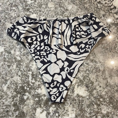 Beach Riot Daisy Ruffle Bikini Bottoms Size M | Black White Animal Print Swim - Picture 9 of 10