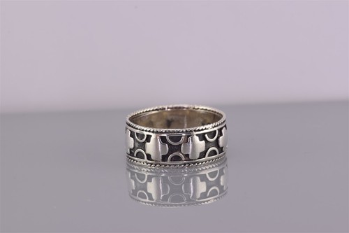 Anillo de plata esterlina 7,5 mm tallada cuerda en bucle cruzado banda eterna talla 925: 7,5 - Imagen 4 de 8
