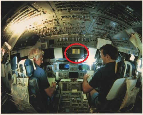 NASA SPOC (Grid Compass) Computer Used for Space Shuttle STS-51-I Mission - Picture 3 of 11