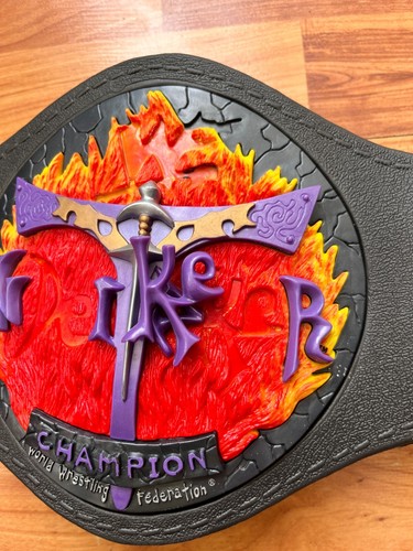 WWE WWF THE UNDERTAKER HEAVYWEIGHT CHAMPIONSHIP JAKKS WRESTLING BELT FOAM 1999 - Picture 4 of 9