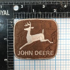 VINTAGE JOHN DEERE 2" IMPRINTED IRON ON PATCH - BROWN WITH KHAKI STITCH - 3C