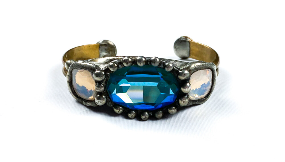 Mikal Winn 2020 Opal Ocean Crystal Mixed Metal Signed Cuff 