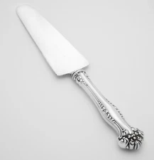 1901 ANTIQUE RARE CAKE PIE SERVER KNIFE 1847 ROGERS BROS AVON 10” SILVERPLATE
