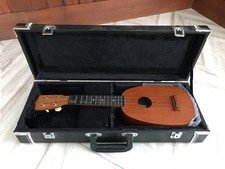 Made in Japan Famous Ukulele fs-2p with hard case