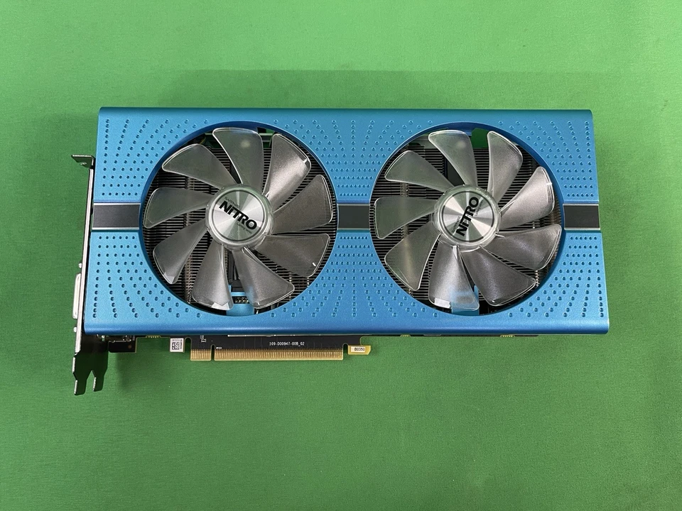 Sapphire NITRO+ RX580 8GB Special Edition Graphics Card - Image 2 of 4