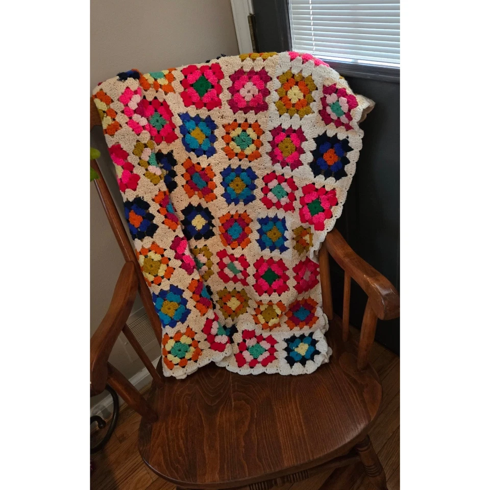 Винтажный бабушкин квадратный афганский вязаный крючком цветной многоцветный ретро ручной работы - Изображение 2 из 4