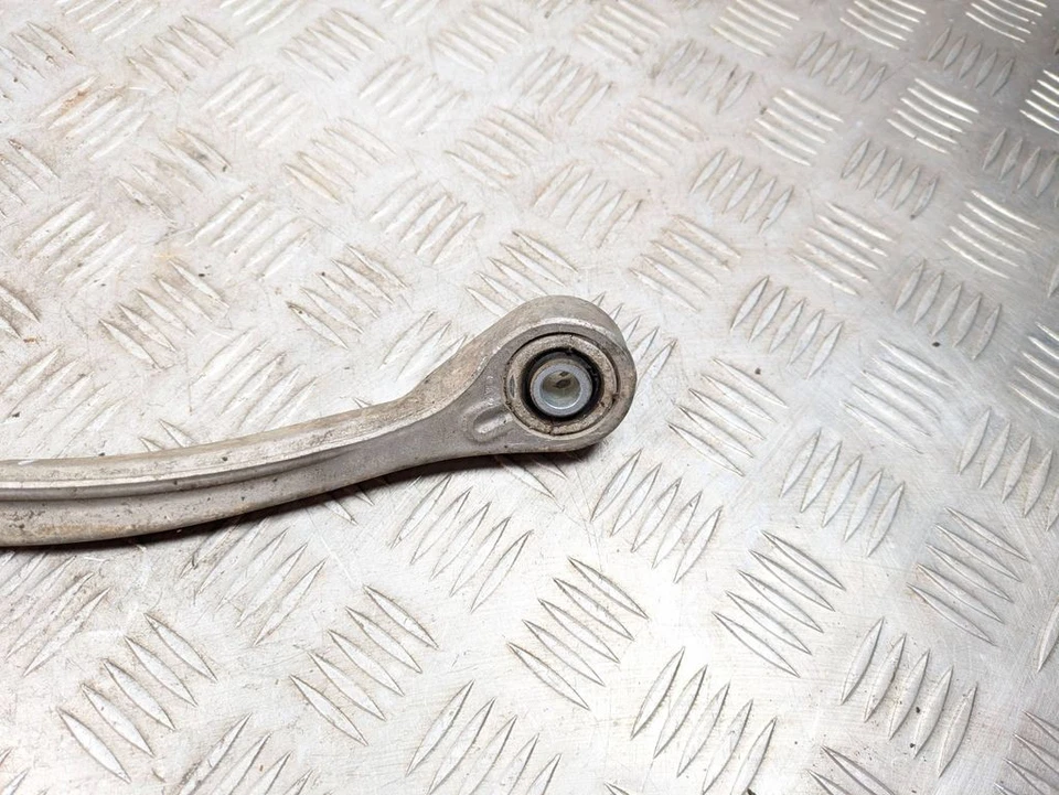 Barra estabilizadora delantera Porsche Taycan 9J1 2021 9J1318B LIQ1624 Foto 4 de 4