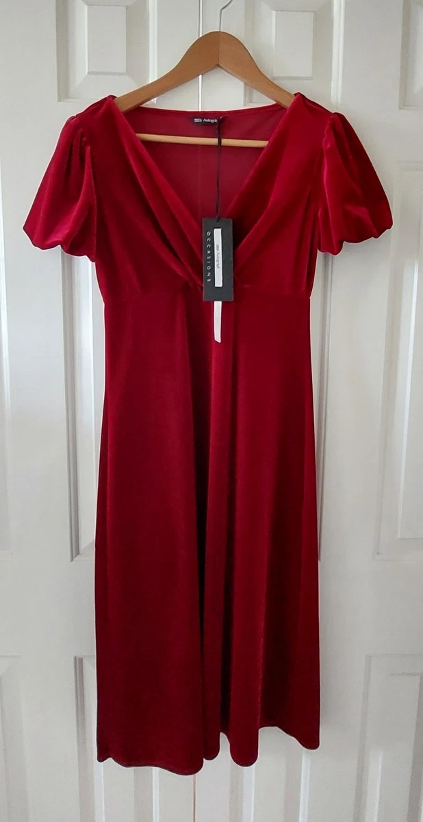 strapless open back dress Jessie Plum Velvet Puff Sleeve Dress – Ro&Zo main image 0