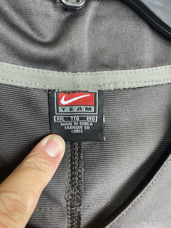 Nike NCAA Wyoming Cowboys Josh Allen #17 Jersey Adult 2XL Brown NWT - Image 4 of 4