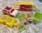 Vintage Fisher Price Little People Play Family Pop-Up Camper Set 992