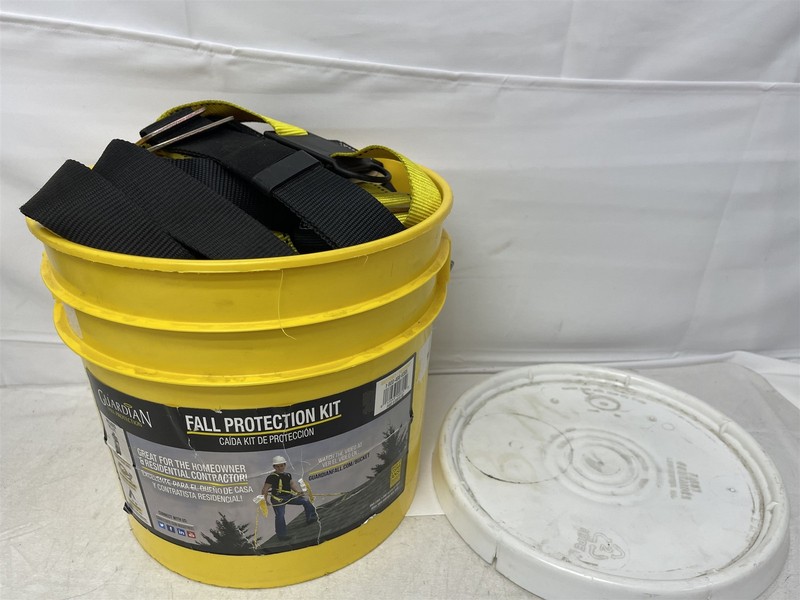 Guardian 00815-QC Fall Protection Kit (Harness W/ Lifeline & Anchor)