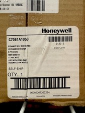 Honeywell C7061A1053 Dynamic Self-Check FSG UV Flame Detector