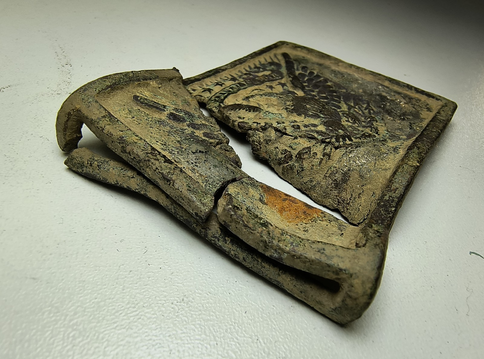 CIVIL WAR 1851 EAGLE SWORD BELT BUCKLE PLATE SILVER WREATH - dug up Lexington VA