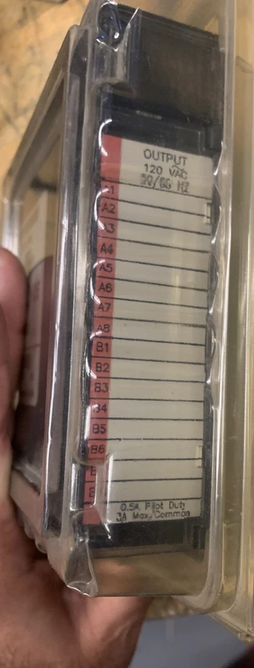 GE IC693MDL340E .5A 120VAC 16PT Output 9030 Series - NEW OPEN PACKAGING - Image 2 of 2