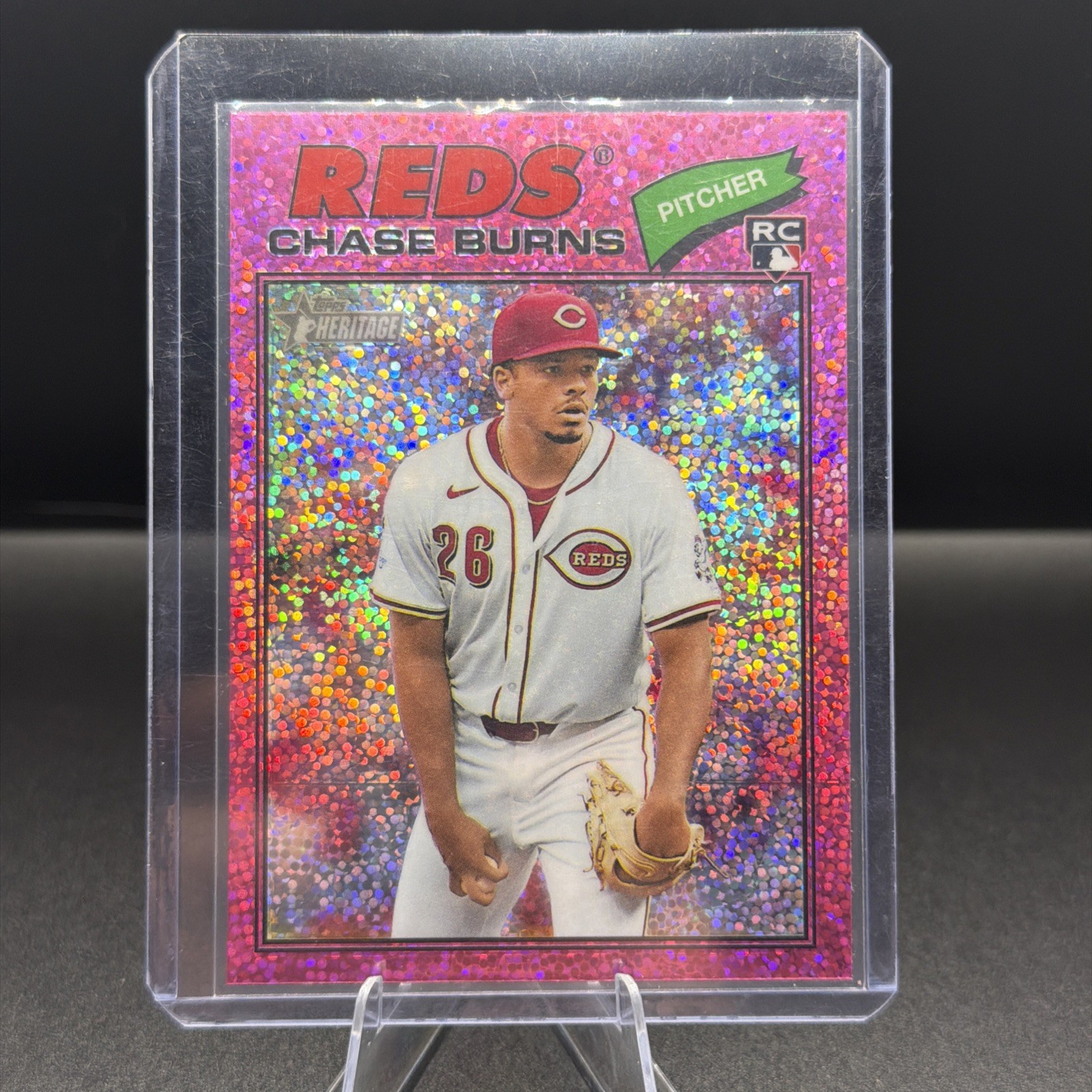 2026 Topps Heritage Chase Burns RC #212 Pink Sparkle Cincinnati Reds