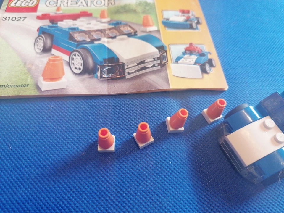 LEGO Creator 31027 Blue Racer, photo 3 sur 4