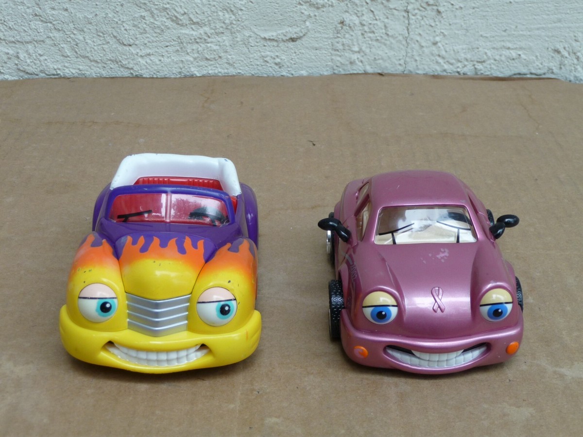 THE CHEVRON CARS（オリジナルケース入り、未使用品） Chevron Cars Fun Club Kit Special Numbered Icon Car Edition