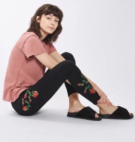 Jean Skinny TOPSCAP Jamie Haute Taille Brodé Fleur Noir - Taille W28 L32 - Occasion Très Bon état