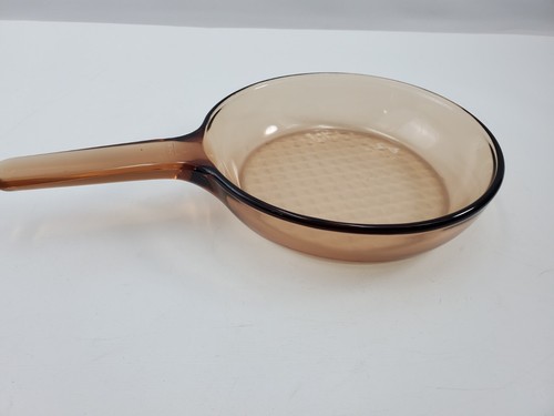 Vision Ware Amber Skillet Frying Pan Waffle Bottom Vintage 7" Corning Pyrex - Picture 2 of 6