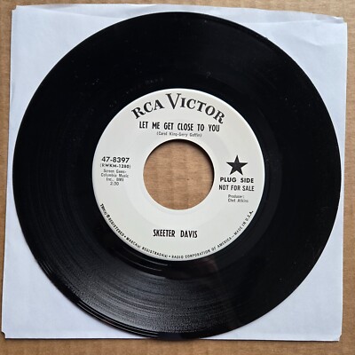 SKEETER DAVIS Let Me Get Close To You DJ PROMO 45 7'' COUNTRY Vinyl Record