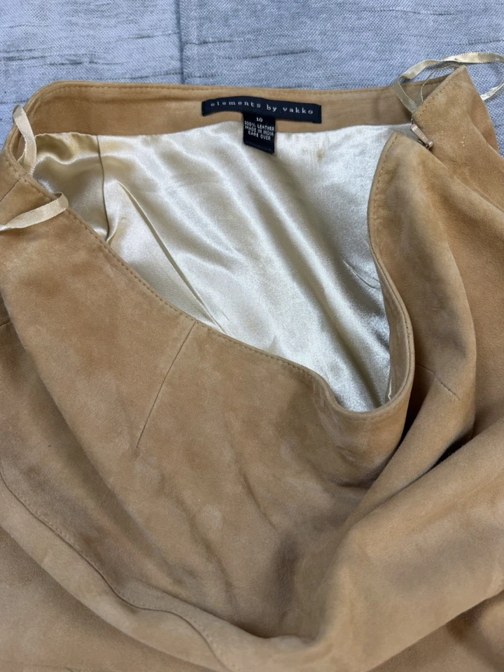 Vintage Tan Elements by Vakko Genuine Leather Suede Skirt Size 6 Pencil - Image 3 of 4