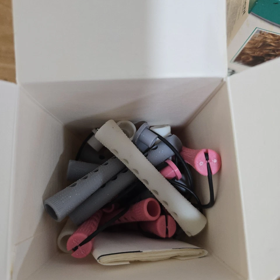 Ogilvie Home Permanent Original Complete Conditioning System With Rods - Image 2 of 4