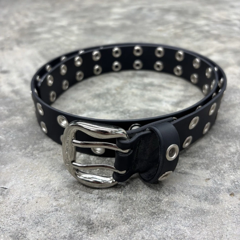 Cinturón Y2K Grunge Calvin Klein Años 90 Negro Ojal 36 pulgadas Largo Grande Goma Y2K Foto 3 de 4