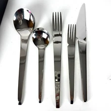 Mikasa MILLENNIUM 5Pc Place Set Stainless Glossy Korea Tapered Flatware w/Box