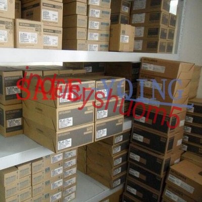 1PCS New Mitsubishi PLC Module LD75P4-CM