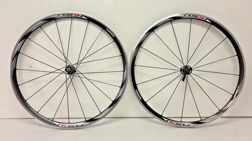 Shimano WH-RS31 20/16-Bladed Spoke 622x15/700C Black Aluminum Road Wheelset